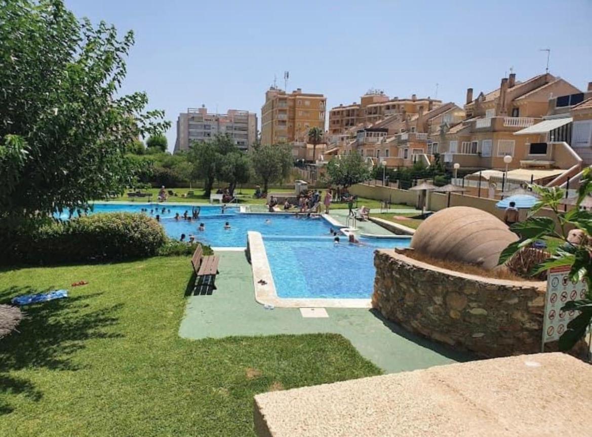Casa De Espana Torrevieja, Costa Blanca Beach Bagian luar foto